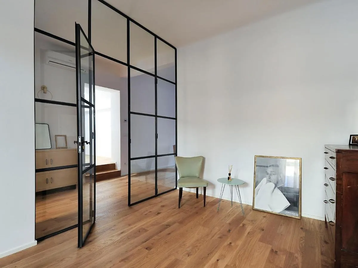Ur Nest Testoni Bolonia
